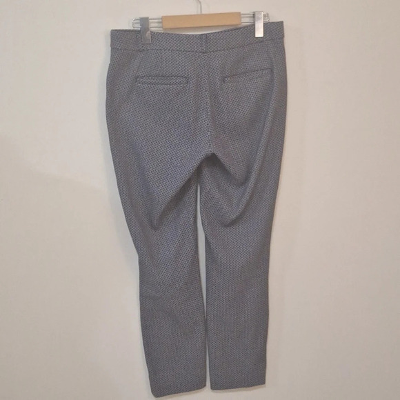 Banana Republic Sloan fit geometric print pants Spring 2020  SZ 6 - Picture 4 of 7